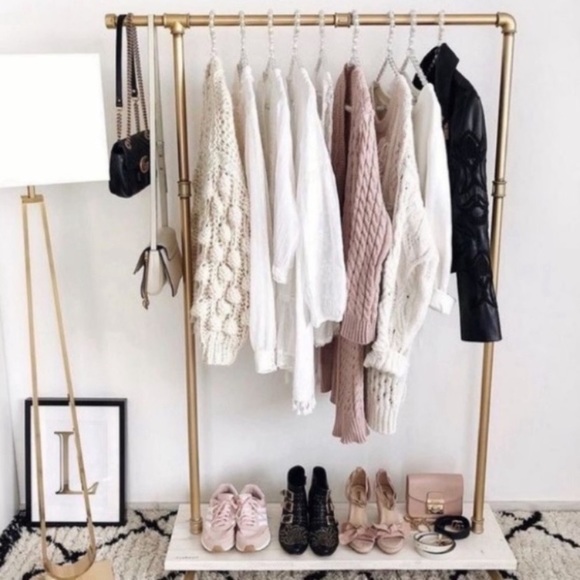 5 Piece Mystery Resale Box - Picture 3 of 4